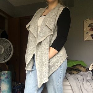 Women’s Shirt Cover Size Large